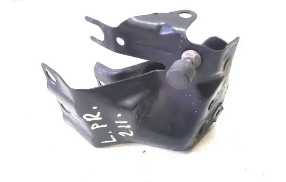 Mercedes-Benz E W211 Radiator support slam panel