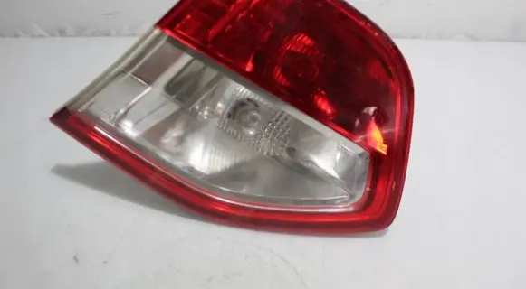 Renault Fluence Tailgate rear/tail lights 265500038
