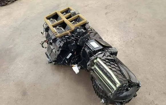BMW 3 F30 F35 F31 Interior heater climate box assembly 0348509