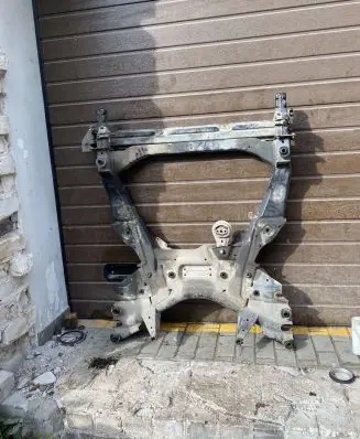 Mercedes-Benz Vito Viano W447 Front subframe A4472400110 G977