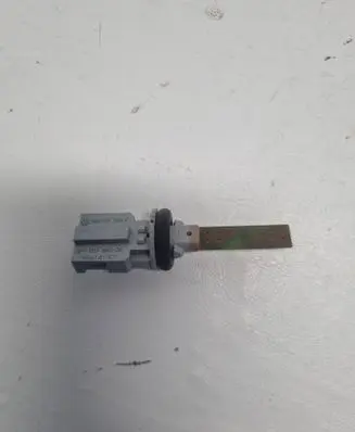 Audi A8 S8 D4 4H Interior temperature sensor 1K0907543E 1904141301 6PT00784306