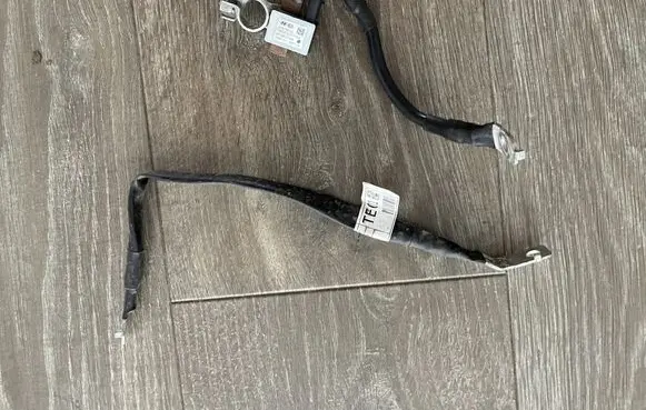 KIA Pro Cee'd III Negative earth cable (battery) 91863J7010 37180J7300