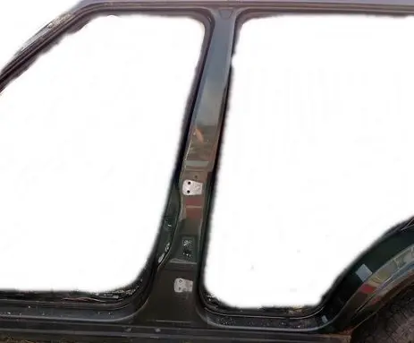 Land Rover Discovery 3 - LR3 Other sill/pillar trim element 