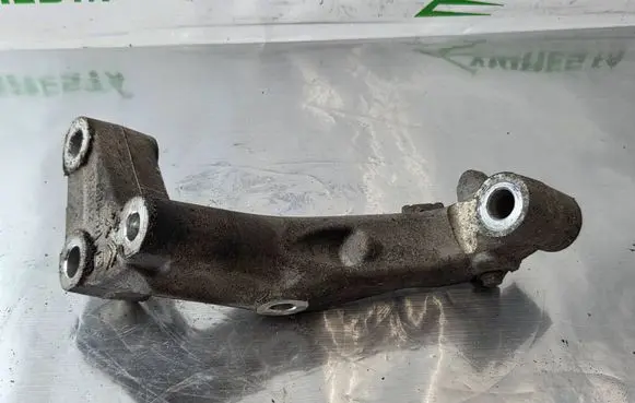 Peugeot 308 Front subframe S043A 030142