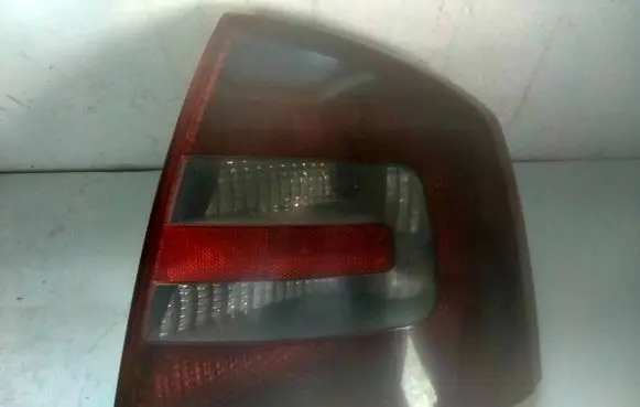 Skoda Octavia Mk2 (1Z) Rear/tail lights 1Z5945096A