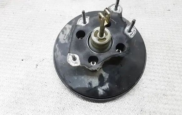 Renault Modus Brake booster