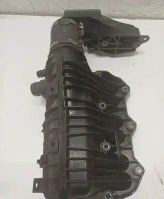 Ford Focus Intake manifold 1047092S01