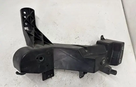Dodge Durango Headlight/headlamp mounting bracket 68227826AA T913105E P68227826AA