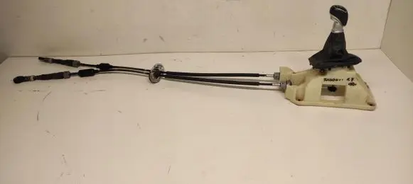 Hyundai Tucson LM Gear shift cable linkage 