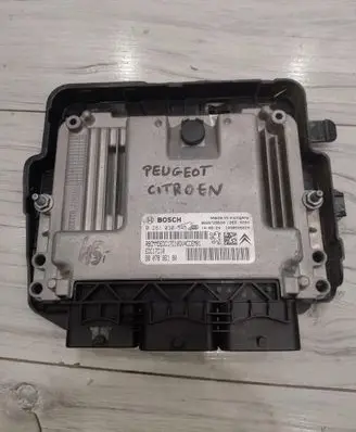 Peugeot 208 Engine control unit/module ECU 9807886180