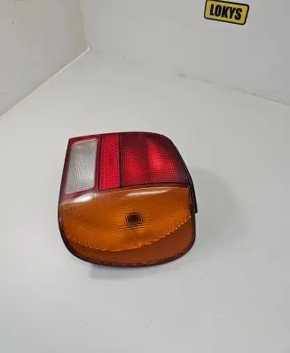 Volkswagen Polo III 6N 6N2 6NF Rear/tail lights 962558
