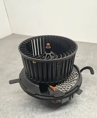 Volkswagen Golf Plus Heater fan/blower 1K1820015Q N998923D