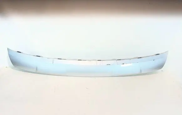 Volvo XC40 Front bumper lip 31407947