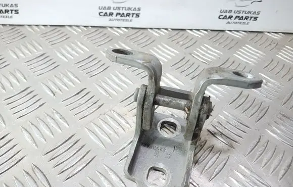 Saab 9-3 Ver2 Front door lower hinge 329AFA2E 329YYA2E