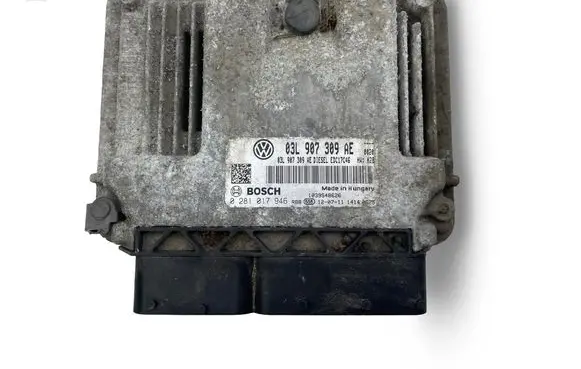 Volkswagen PASSAT B7 Engine control unit/module ECU 03L907309AE 0281017946