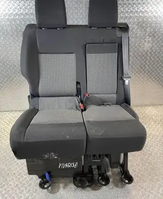 Opel Vivaro Front double seat 