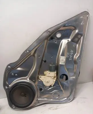 Mercedes-Benz E W212 Rear door window regulator with motor A2048200542 961109100