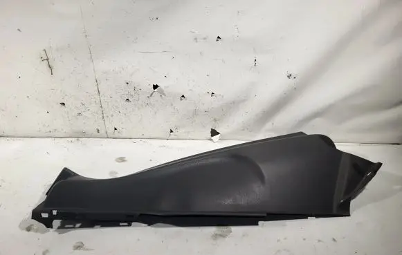 Volkswagen Golf Plus Rear seat side top trim 5M0867765H