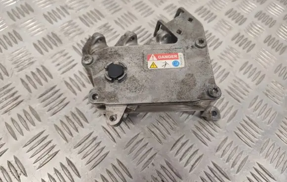 Volkswagen Jetta VI Other engine bay part 5C0901109C