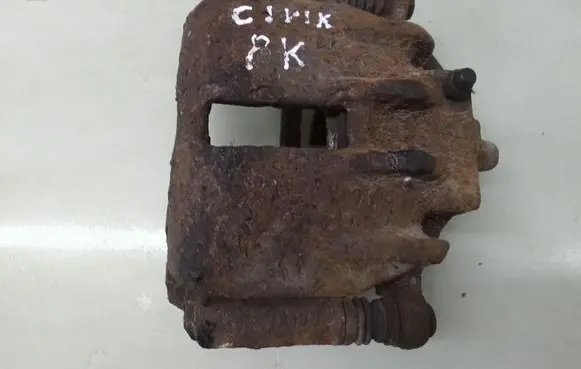 Honda Civic Front brake caliper