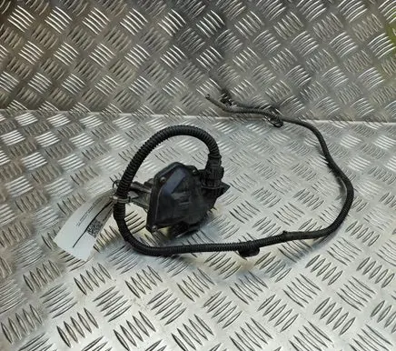 Mercedes-Benz Citan W415 Intake manifold valve actuator/motor 147B08010RC