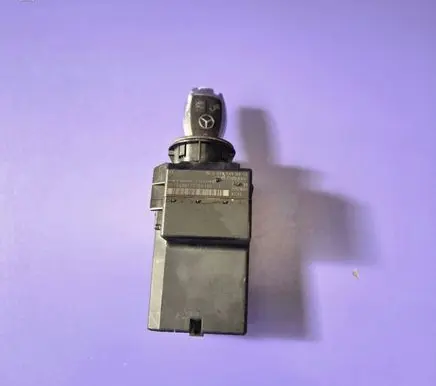 Mercedes-Benz Vito Viano W639 Ignition lock A6395450908 33002307