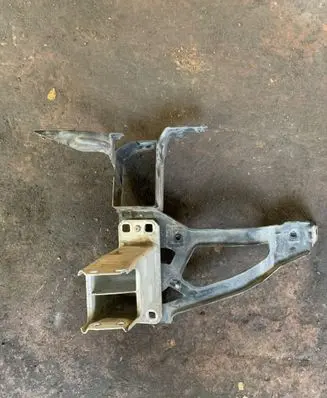 BMW 5 E60 E61 Front bumper mounting bracket 7163483