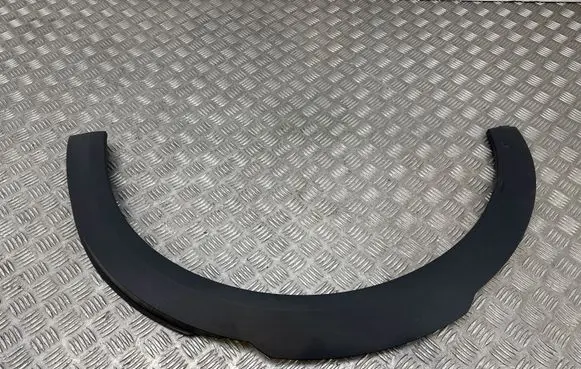 Opel Mokka X Rear arch trim 9834217680