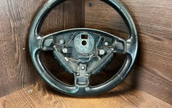Opel Zafira A Steering wheel 13127925