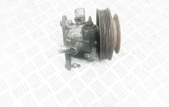 Mercedes-Benz Vito Viano W638 Power steering pump