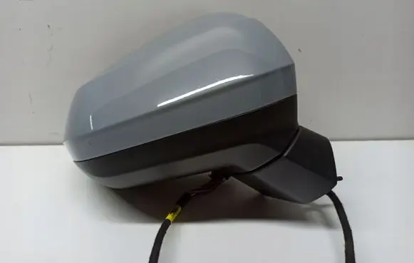 Audi Q2 - Front door electric wing mirror 