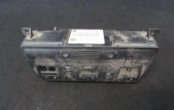 Audi A6 S6 C5 4B Climate control unit 4b0820043f 5hb007604-00
