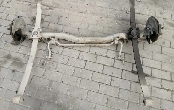 Volkswagen Caddy Rear axle beam 