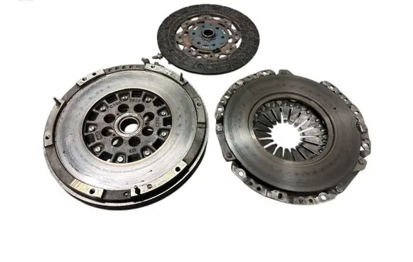 Opel Astra J Clutch set kit 3082002740