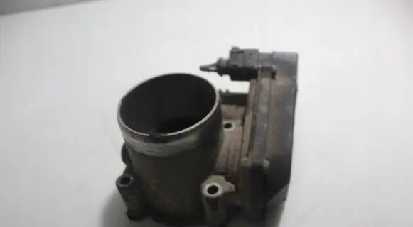 Volkswagen Polo IV 9N3 Engine shut-off valve 