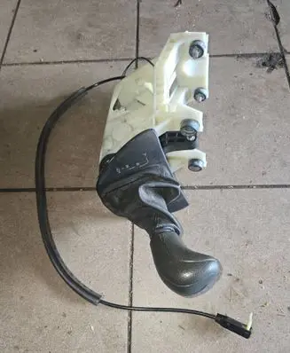Mercedes-Benz Vito Viano W639 Gear shifter/selector A6392601698 0810081144 Q06ZGS01