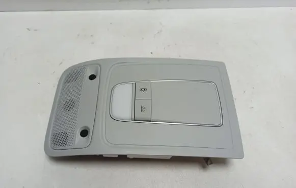 Audi Q3 8U Front seat light 8V0947135A