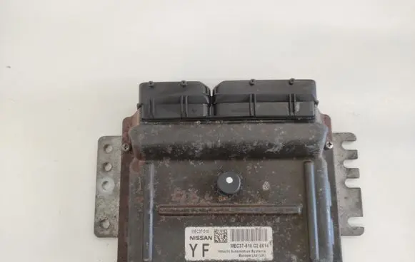 Nissan Note (E11) Engine control unit/module ME37510C26614 MEC37510