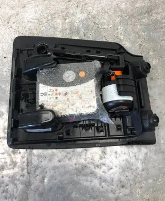 Smart ForFour II W453 Tool set 