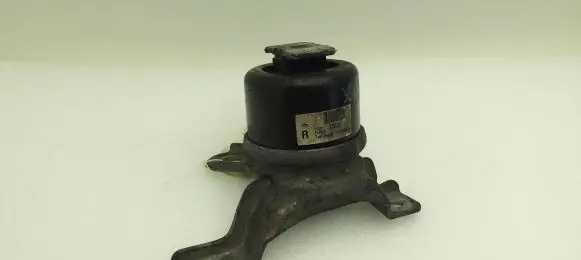 Volvo XC60 Engine mount bracket 31330135