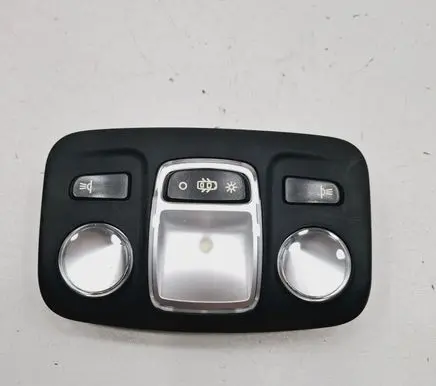 Peugeot 5008 II Rear seat light