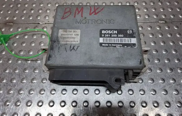 BMW 5 E34 Engine control unit/module ECU S27705029 0261200350 1315258