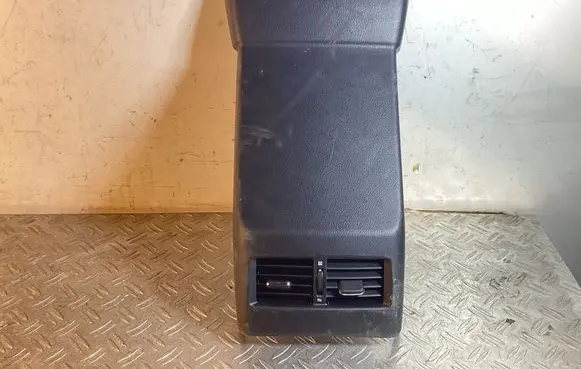 Lexus RX 450H Rear air vent grill 5892348090