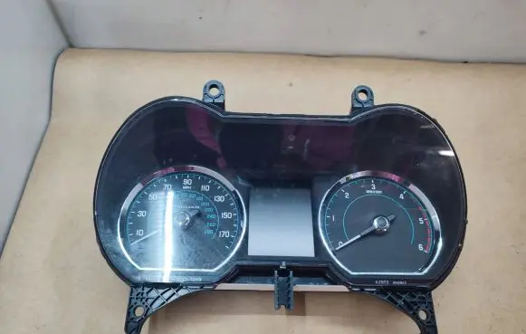 Jaguar XF X250 Speedometer (instrument cluster) EX2310849JA