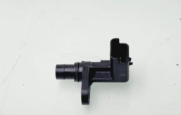 BMW 1 F20 F21 Crankshaft position sensor 7588095