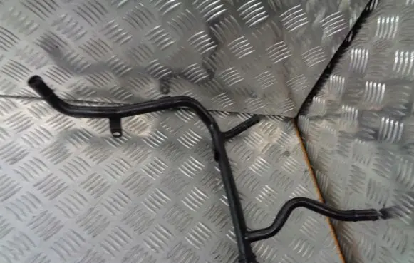 Opel Agila A Engine coolant pipe/hose