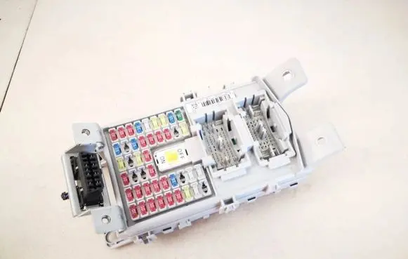 Hyundai i20 (GB IB) Fuse box set 91950c8560 91950-c8560