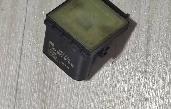 Skoda Scala Clutch pedal sensor 3C0927810D