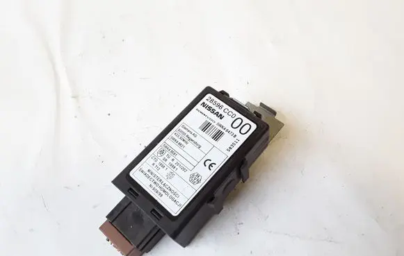 Nissan X-Trail T30 Door central lock control unit/module 28596CC000 5WK46473B