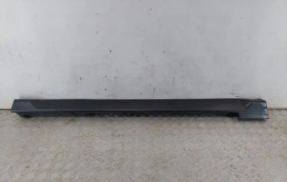 Land Rover Range Rover P38A Sill MXC4305